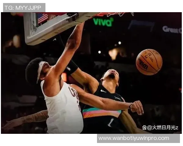 文班在移动中接球威胁显著马刺应加强战术调整以提升进攻效率 文班在移动中接球威胁显著马刺应加强战术调整以提升进攻效率