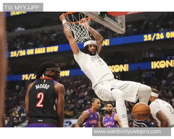 浓眉半场表现抢眼高效得分15分7篮板还命中一记三分球 浓眉半场表现抢眼高效得分15分7篮板还命中一记三分球